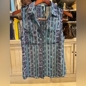 Sheer tribal print sleeveless shirt